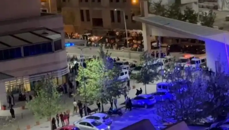 Halay Başında Çıkan Kavga: Bir Bıçaklama, Dört Yaralı!