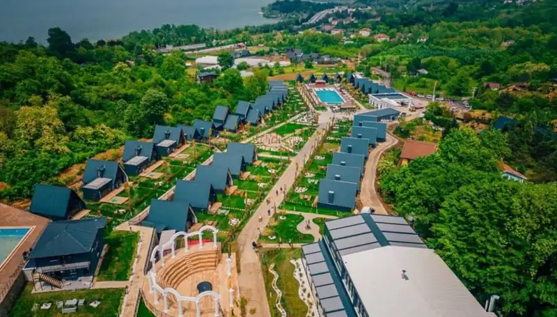 Bungalovlarda Gizli Kamera Endişesi: Yurt Dışından Cihaz Getirildi!
