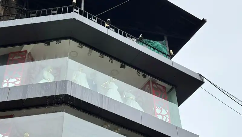 Giyim Mağazasında Çıkan Yangın Korku Dolu Anlar Yaşattı