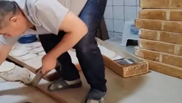 Pide Fırınında Terlikle Tehlike: 105 Bin TL Ceza İle Karşı Karşıya Kaldılar