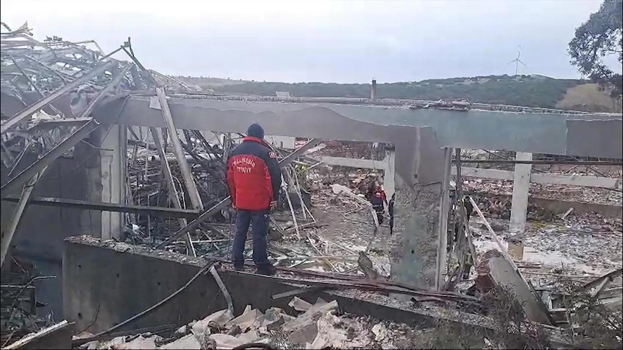 Balıkesir'de Patlama: Fabrikada Patlayıcı Madde Üretimi