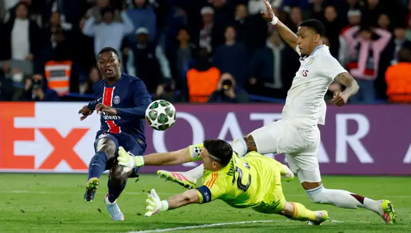 Şampiyonlar Ligi Rövanşlarına Geri Sayım: Aston Villa ve Dortmund'un Mücadelesi