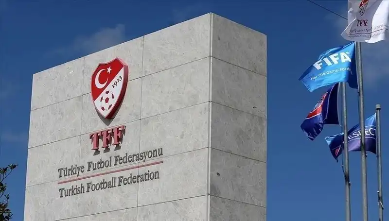 Türkiye Futbol Federasyonu, Profesyonel Ligde Takım Sayısını Düşürüyor!