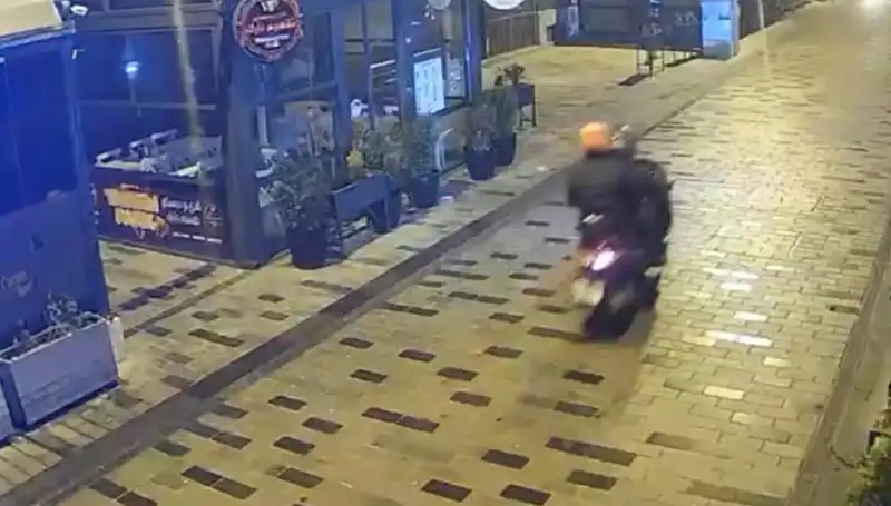 Gece Kulübüne Haraç Salgını: Saldırganların Yöntemleri Şaşırtıyor!