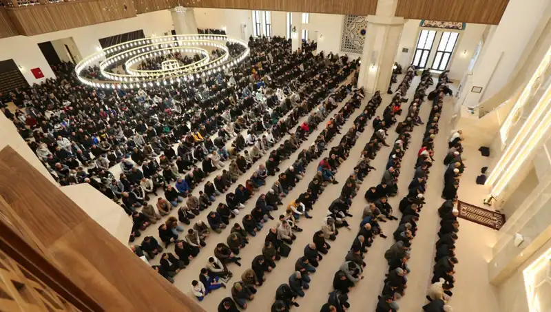 Cuma Namazı Saati: 4 Nisan 2025’te Hangi İllerde Saat Kaçta Kılınacak?