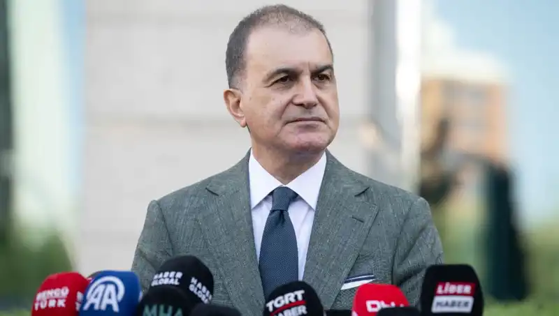 Ömer Çelik'ten Özel'e Sert Tepki: Demokratik Alan Yok Sayılamaz!