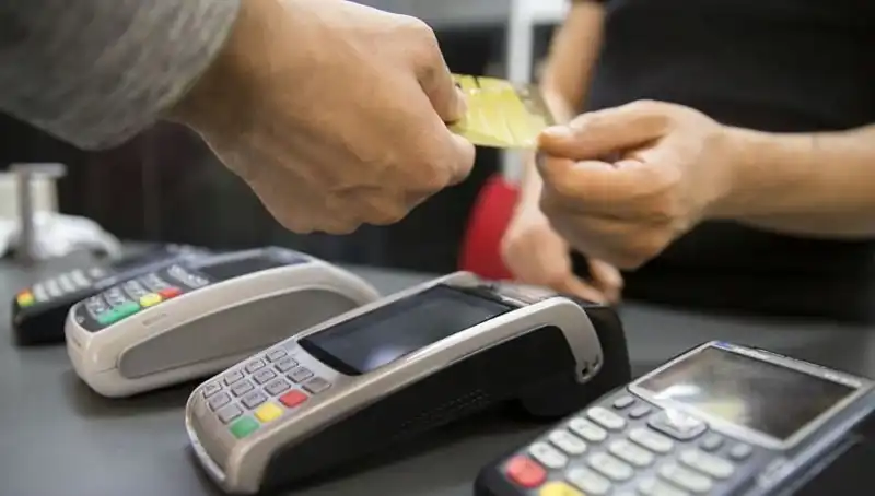 Kartlı Harcamalarda Gizli Artış: Tüketiciler Farkında mı?