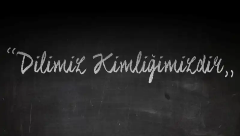 Türk Dil Bayramı: Dili Kutlama Zamanı Geldi mi?