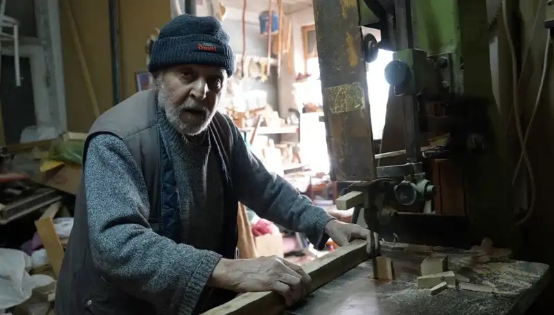 87 Yaşında Geleneksel El Sanatını Yaşatan Usta: Bir Hayat Hikayesi