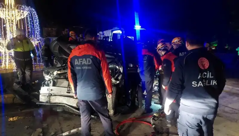 Erzurum'da Altı Aracı Biçen Sürücü Gözaltına Alındı: Kaza Anına Ait Görüntüler Şok Etti