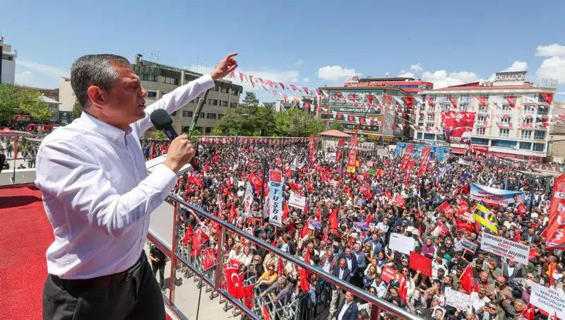 Özgür Özel: Silah Bırakma Çağrısına Tam Destek Verdik