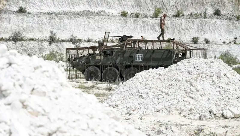 Ukrayna, ABD’li Yetkiliyi Bakanlığa Çağırdı: Mühimmat Kesintisi Riski Büyük!