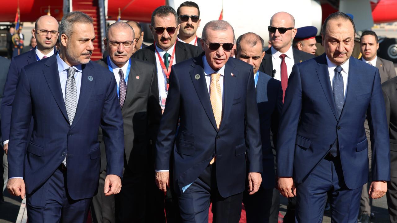 Cumhurbaşkanı Erdoğan Mısır'a ziyarette bulundu