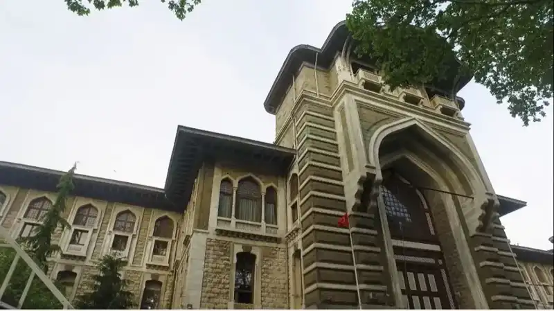 İstanbul Erkek Lisesi'nde Çıkan Kavga Sonrası Üst Düzey Görevden Alma Şoku!