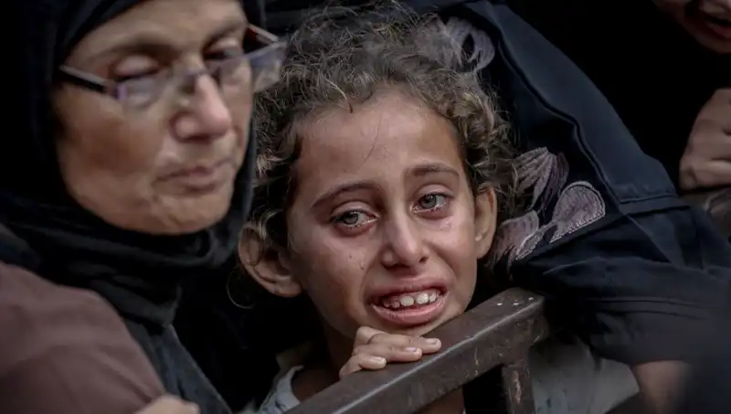 Gazze'de Açlık Savaşları: İsrail Askerlerinin Şoke Eden Davranışı