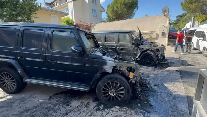 İş Dünyasını Şok Eden Olay: 30 Milyonluk Araç Alev Alev Yandı!