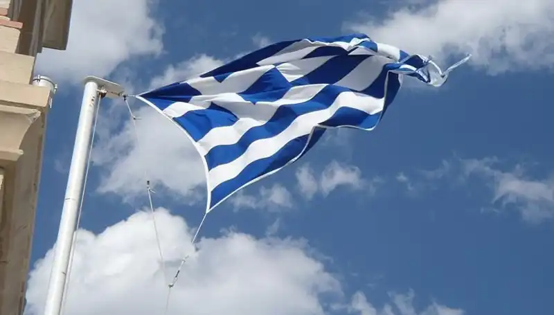 Yunanistan Cezaevinde Tartışma Yangına Dönüştü: Mahkumlar Arasında Kaos!