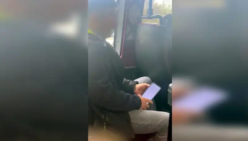 Minibüste Genç Kızı Taciz Eden Şüpheli Yakalandı: Olay Anları Şok Etti