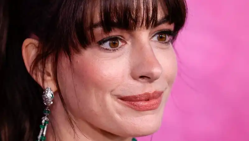 Hollywood'un Şok Eden Estetik Trendi: Ölü İnsan Derisi Enjeksiyonu