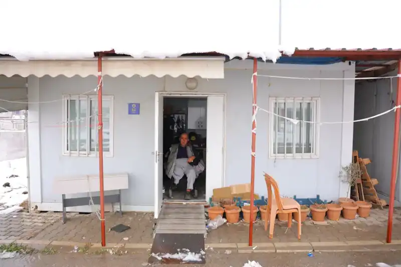 Depremin Altıncı Günü: Kolunu ve Bacağını Kaybeden Kahraman Hayatta