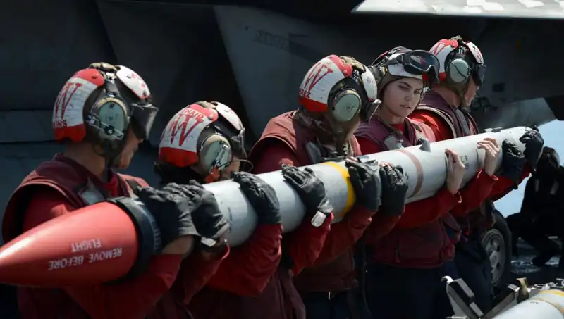 Amerikan Füzeleri Suudi Arabistan'a: Çatışmalar Artarken Stratejik Bir Adım