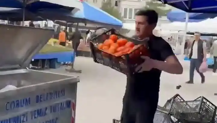 Domatesleri Çöpe Döken Pazarcıya Peş Peşe Cezalar Kesildi!