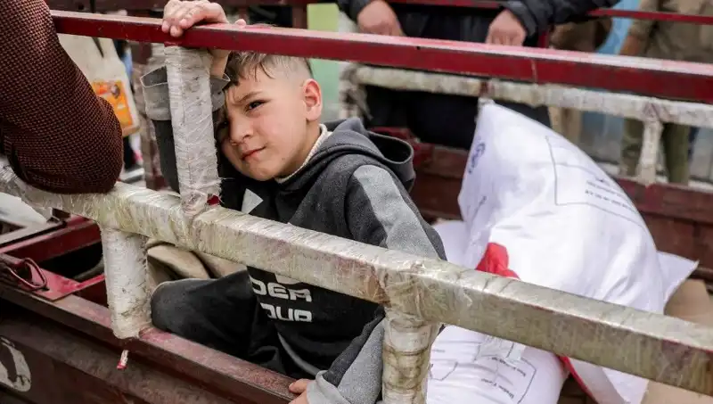 Gazze'de Un Krizi: Fırınlar Kepenk İndiriyor, İnsanlar Açlıkla Savaş Veriyor