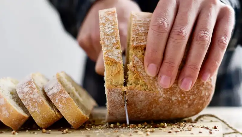 Kızarmış Ekmek Mi Taze Ekmek Mi? Sağlıklı Seçim Hangisi?