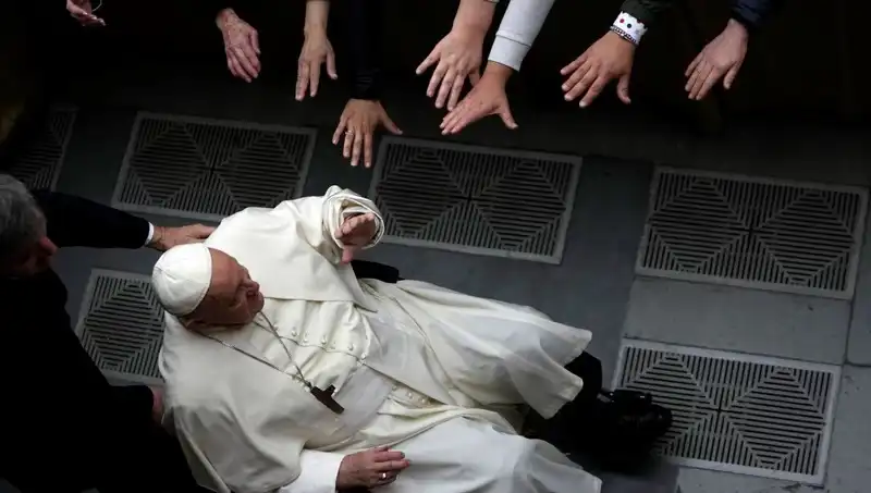 Papa Francis'in İstifası: 600 Yıl Sonra Yeniden Gündemde