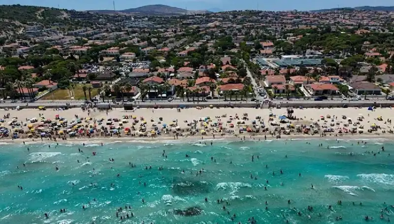 Çeşme'de Su Krizi Başladı: Kesinti Süresi Uzatıldı, Neler Oluyor?