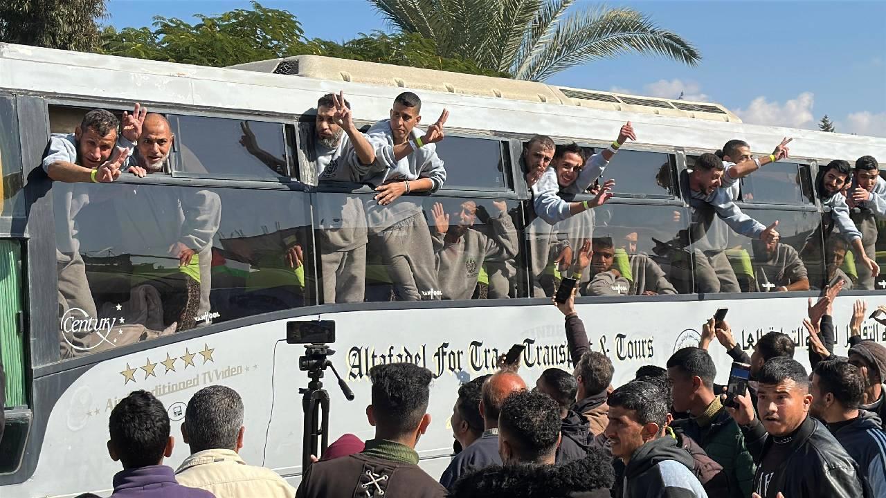 Rehine takasında 183 Filistinli serbest bırakıldı.
